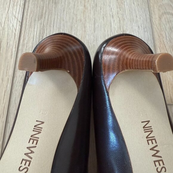 NWOT 🤎 Nine West Dark Brown Leather Ariana Pointed Toe Pumps – Size 9M - Picture 6 of 8